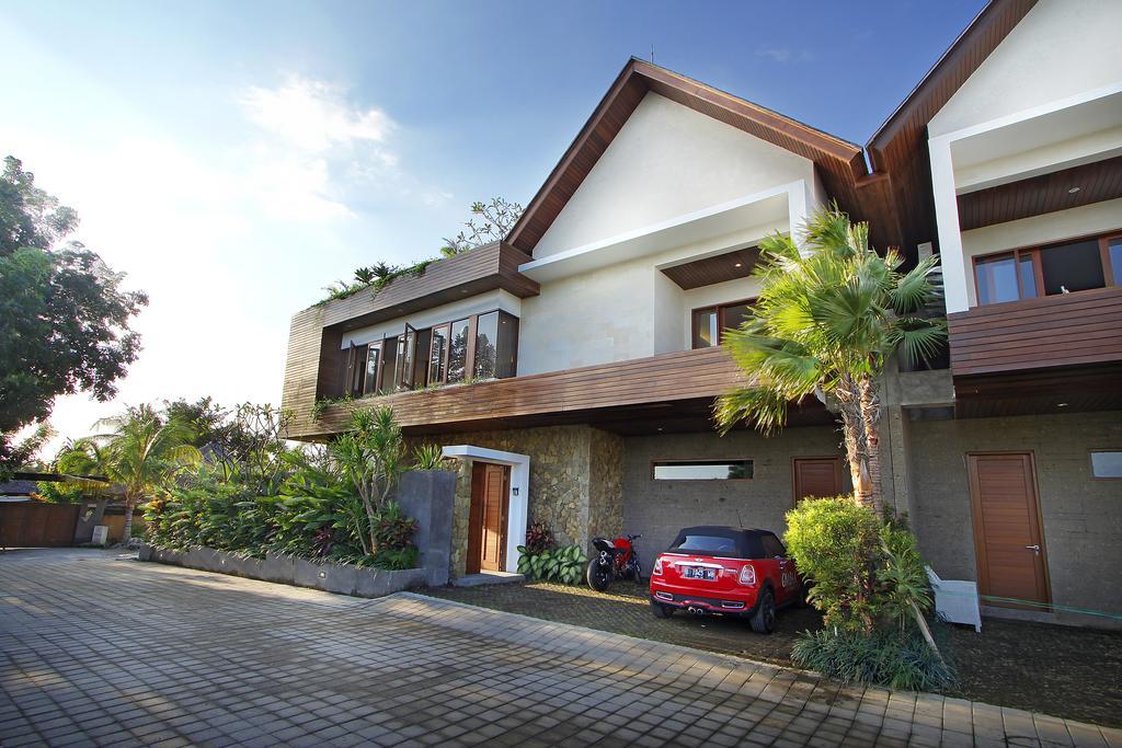 Ombak Villa Cemagi Tanah Lot  Room photo